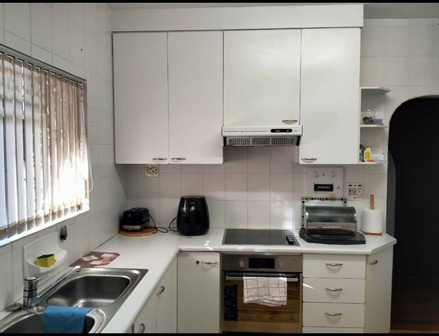 2 BEDROOM FLAT FOR SALE IN PELHAM